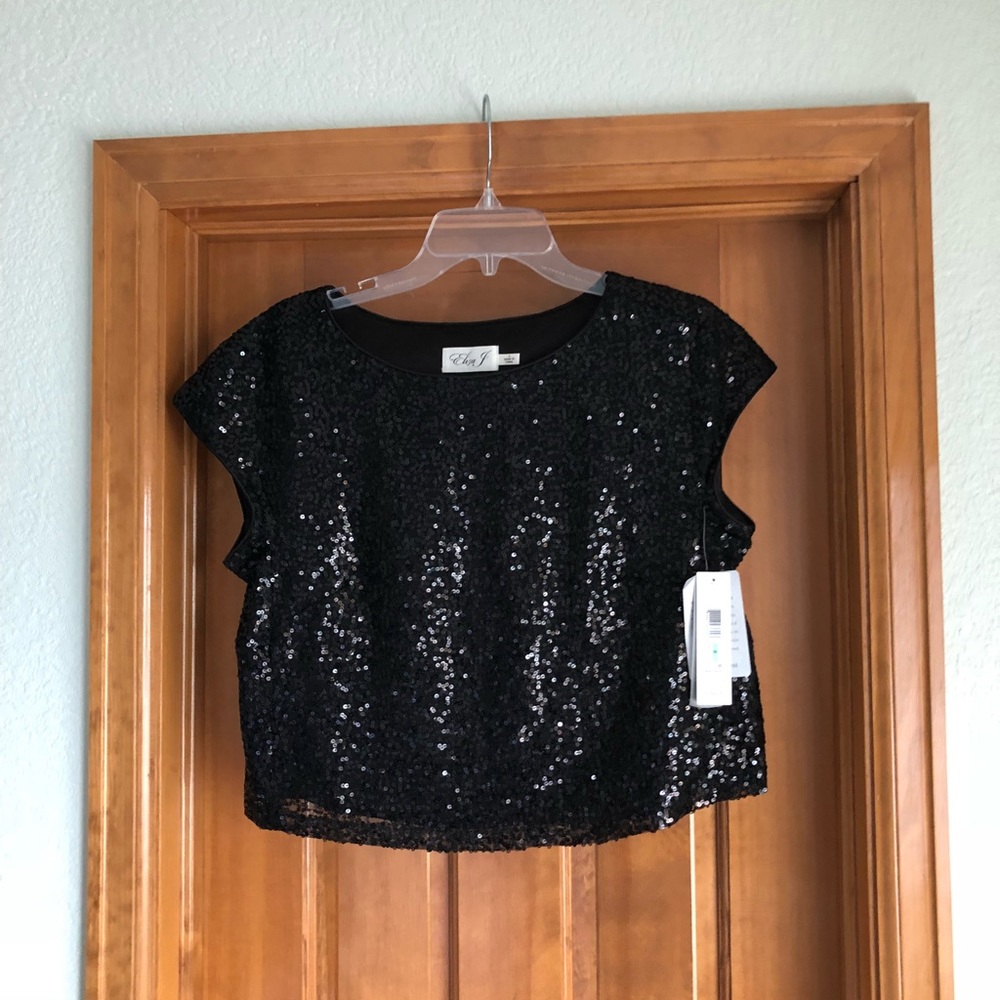 Black Crop Top.
